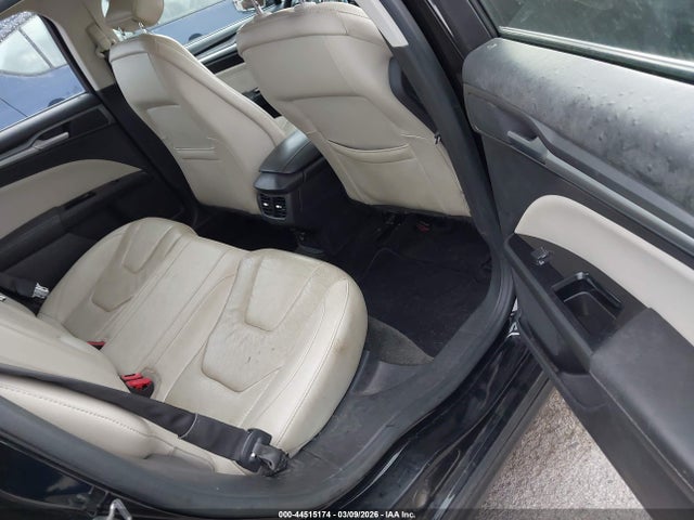 Ford Fusion Energi Titanium 2016 3FA6P0SUXGR243904 Image 8