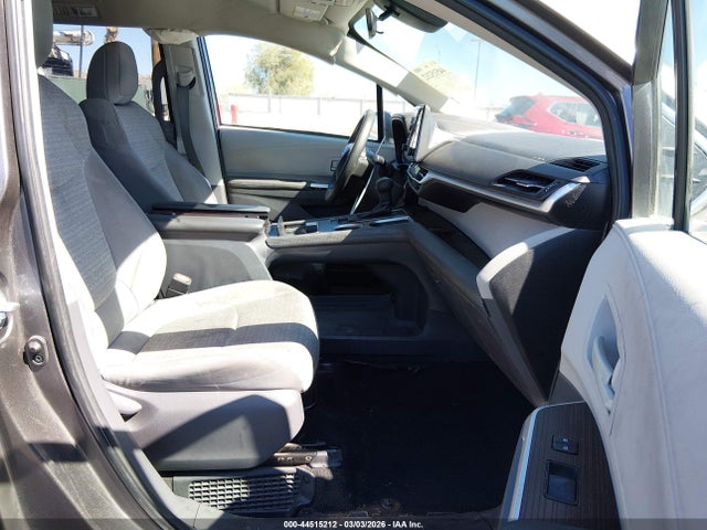 Toyota SIENNA LE 2021 5TDKRKEC1MS042709 Image 5