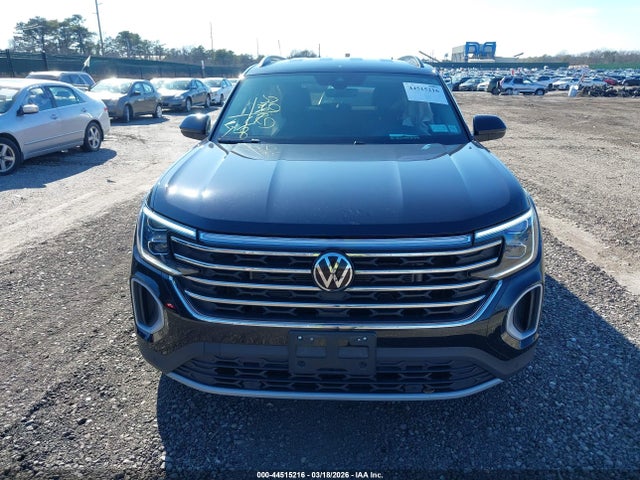 Продаж на аукціоні авто 2024 Volkswagen Atlas 2.0t Se W/technology, vin: 1V2HR2CA7RC618807, номер лоту: 44515216