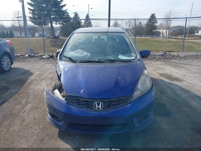 2013 Honda Fit Sport მანქანა იყიდება აუქციონზე, vin: JHMGE8H51DC068213, აუქციონის ნომერი: 44515217
