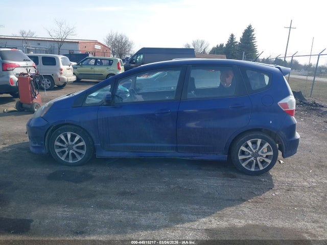 2013 Honda Fit Sport მანქანა იყიდება აუქციონზე, vin: JHMGE8H51DC068213, აუქციონის ნომერი: 44515217