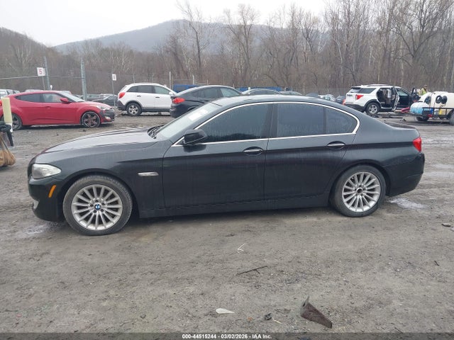 44515244 :رقم المزاد ، WBAFR7C59DC824127 vin ، 2013 Bmw 535i مزاد بيع