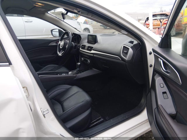 Продаж на аукціоні авто 2018 Mazda Mazda3 Touring, vin: 3MZBN1V3XJM212533, номер лоту: 44515271