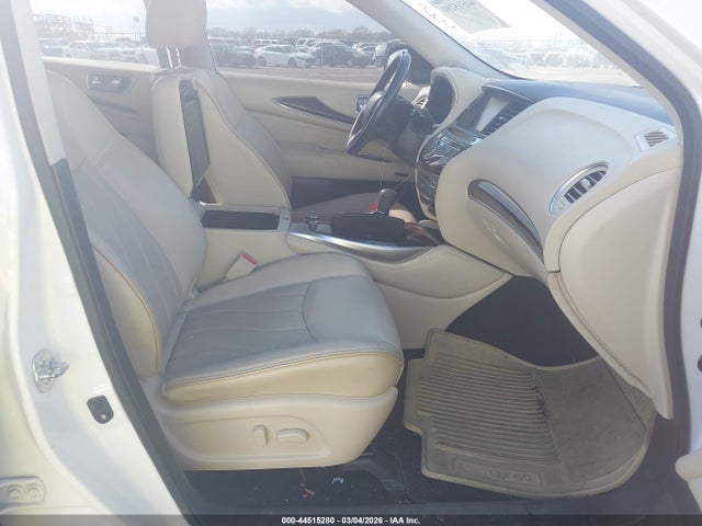 Продажа на аукционе авто 2015 Infiniti Qx60, vin: 5N1AL0MN9FC552360, номер лота: 44515280