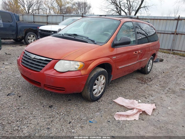 2006 Chrysler Town & Country Touring მანქანა იყიდება აუქციონზე, vin: 2A4GP54L06R720094, აუქციონის ნომერი: 44515295