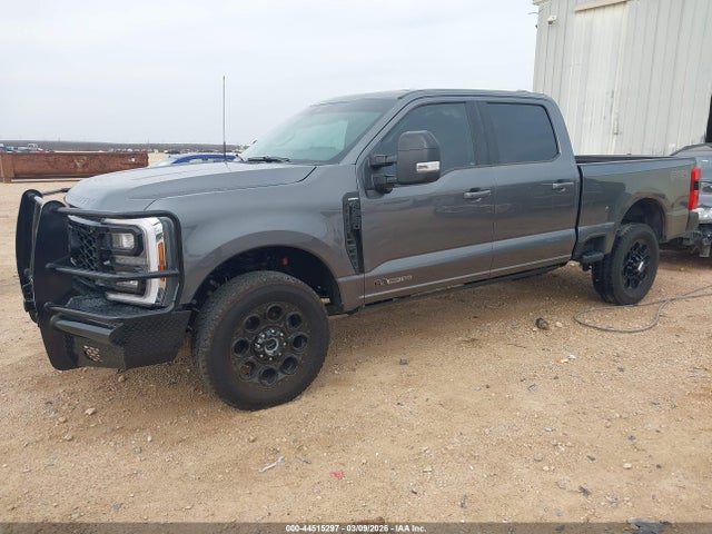 Ford F-350 Lariat 2026 1FT8W3BT1TEC85437 Image 2