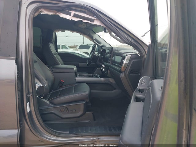 Ford F-350 Lariat 2026 1FT8W3BT1TEC85437 Image 6