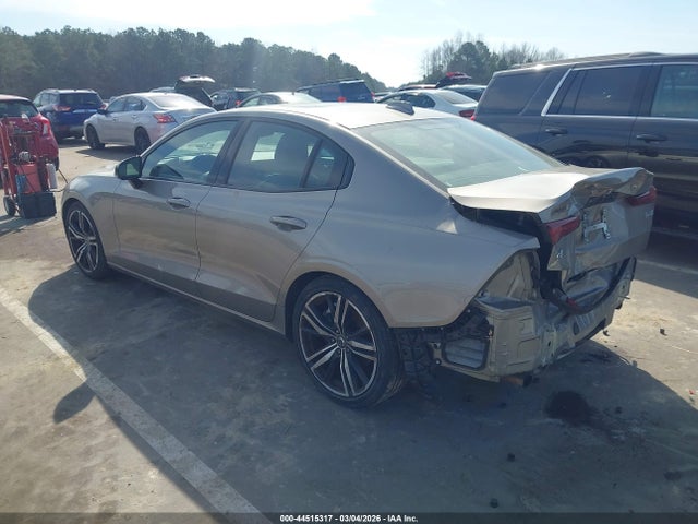 2020 VOLVO S60 7JRA22TM8LG039280 Photo 2