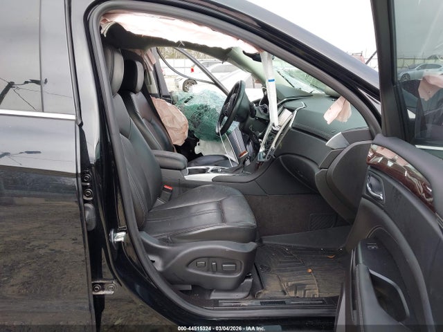 44515324 :رقم المزاد ، 3GYFNBE33GS580724 vin ، 2016 Cadillac Srx Luxury Collection مزاد بيع