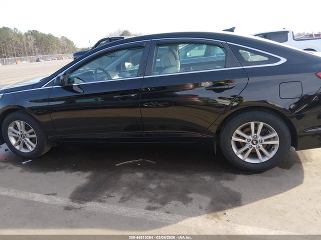 2015 Hyundai Sonata Se მანქანა იყიდება აუქციონზე, vin: 5NPE24AF3FH005568, აუქციონის ნომერი: 44515364
