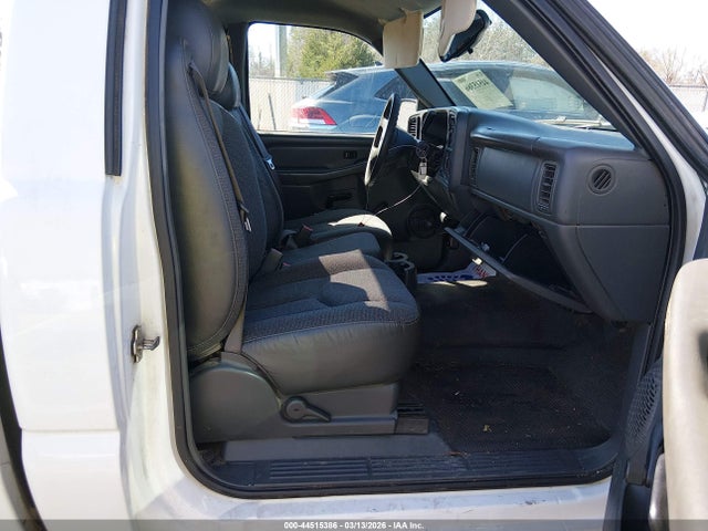 44515386 :رقم المزاد ، 1GTEC14X35Z125832 vin ، 2005 Gmc Sierra 1500 Work Truck مزاد بيع