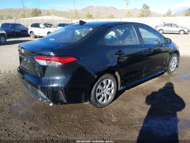 5YFB4MDE7RP141273 Toyota COROLLA LE