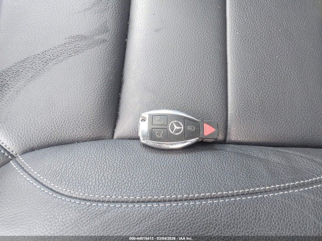 Продажа на аукционе авто 2012 Mercedes-benz Ml 350 4matic, vin: 4JGDA5HB0CA008921, номер лота: 44515413