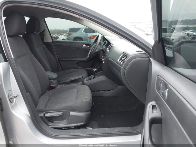 Продажа на аукционе авто 2013 Volkswagen Jetta 2.0l S, vin: 3VW2K7AJ4DM297289, номер лота: 44515426
