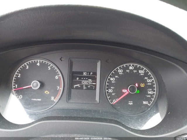 Продажа на аукционе авто 2013 Volkswagen Jetta 2.0l S, vin: 3VW2K7AJ4DM297289, номер лота: 44515426
