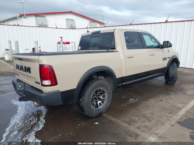2017 RAM 1500 1C6RR7YT9HS612032 Photo 3