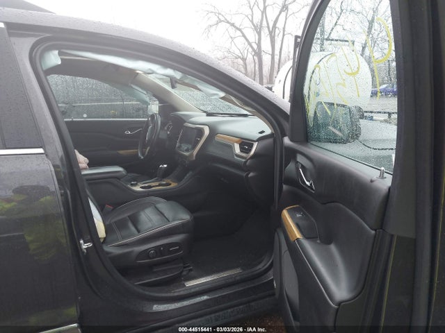 44515441 :رقم المزاد ، 1GKKNXLS2HZ188354 vin ، 2017 Gmc Acadia Denali مزاد بيع