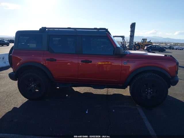 1FMEE1BP3RLA70803 Ford Bronco Black Diamond