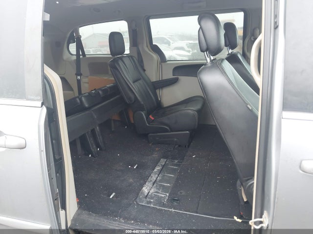 44515510 :رقم المزاد ، 2C4RC1BG6ER293205 vin ، 2014 Chrysler Town & Country Touring مزاد بيع