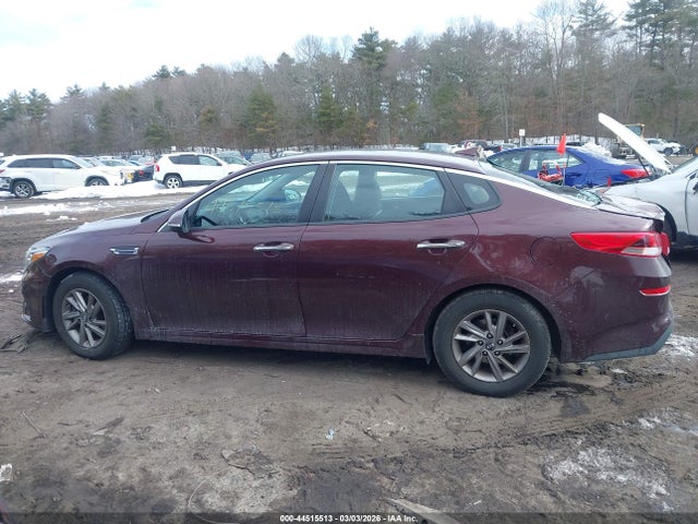 2020 Kia Optima Lx მანქანა იყიდება აუქციონზე, vin: 5XXGT4L31LG381816, აუქციონის ნომერი: 44515513