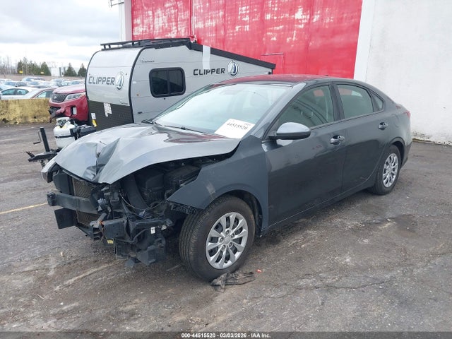 3KPF24AD1NE425240 KIA FORTE FE