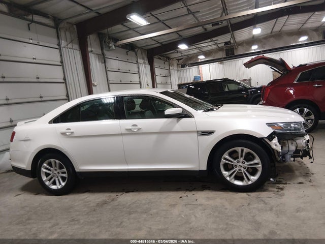2019 Ford Taurus Sel მანქანა იყიდება აუქციონზე, vin: 1FAHP2E8XKG105685, აუქციონის ნომერი: 44515546
