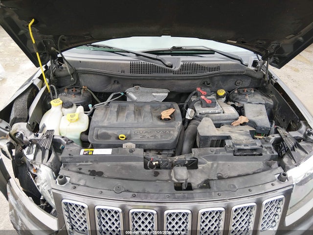 2015 Jeep Compass Latitude მანქანა იყიდება აუქციონზე, vin: 1C4NJDEB6FD217901, აუქციონის ნომერი: 44515548