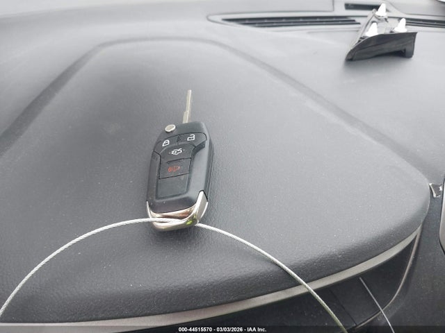 3FA6P0HD9GR286038 Ford FUSION SE
