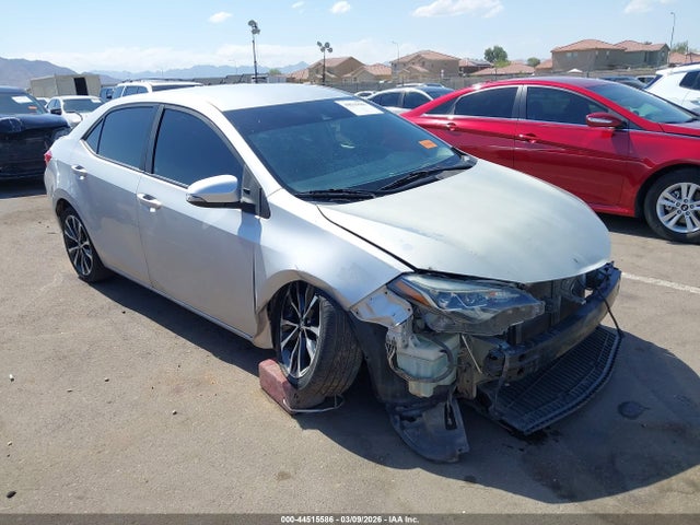 Toyota COROLLA SE 2017 5YFBURHE3HP703479 Image 1