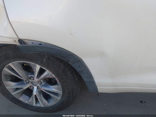 Продажа на аукционе авто 2015 Toyota Highlander Le Plus V6, vin: 5TDZKRFH0FS110586, номер лота: 44515649