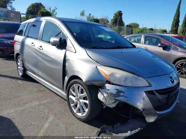 Mazda Mazda5 Touring 2014 JM1CW2CLXE0176154 Image 6
