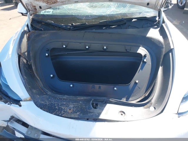 44515762 :رقم المزاد ، 7SAYGDEE2RF193151 vin ، 2024 Tesla Model Y Long Range Dual Motor All-wheel Drive مزاد بيع