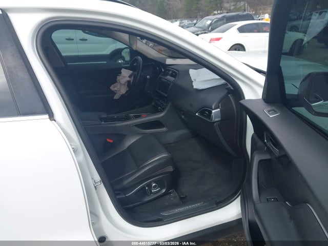 44515777 :رقم المزاد ، SADCJ2FX2LA629806 vin ، 2020 Jaguar F-pace Premium P250 Awd Automatic مزاد بيع