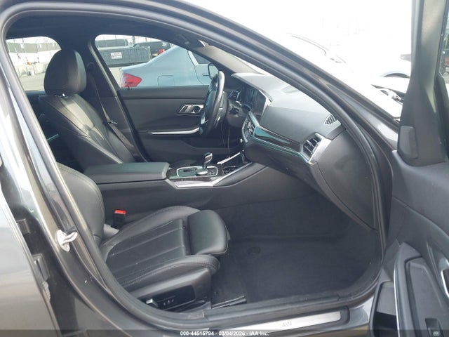 3MW5R1J05N8C53230 BMW 330I