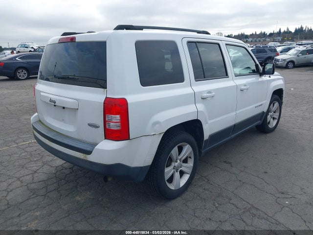 Jeep Patriot Latitude 2014 1C4NJPFB9ED793626 Image 4