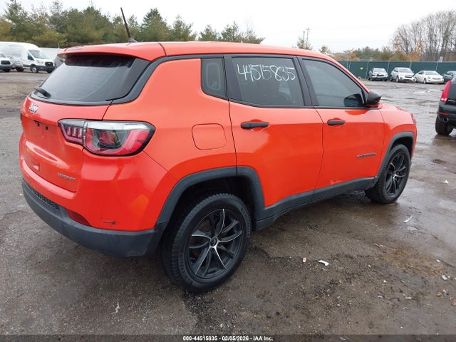 2018 JEEP COMPASS 3C4NJCAB1JT233149 Photo 3
