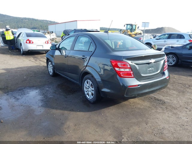 1G1JB5SH0J4120639 Chevrolet Sonic Ls Auto