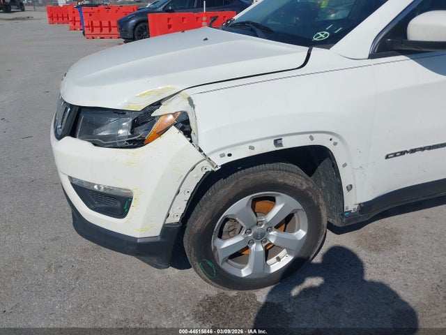 2018 JEEP COMPASS 3C4NJCBB1JT374625 Photo 5
