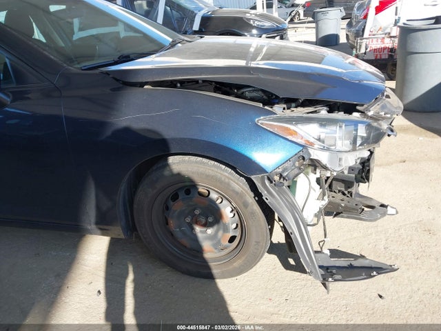 Aukcja sprzedaży 2015 Mazda Mazda3 I Sport, vin: 3MZBM1U73FM207429, numer aukcji: 44515847