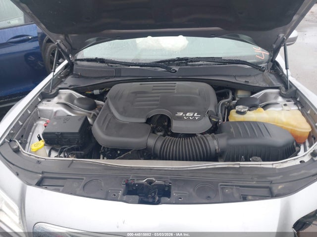 2014 Chrysler 300 მანქანა იყიდება აუქციონზე, vin: 2C3CCARG0EH229411, აუქციონის ნომერი: 44515882