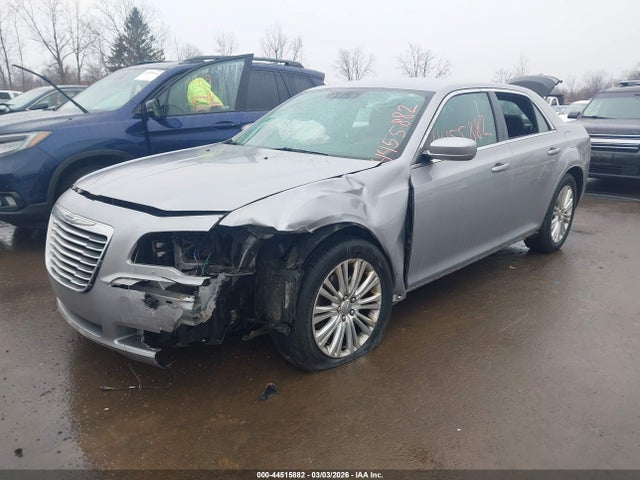 2014 Chrysler 300 მანქანა იყიდება აუქციონზე, vin: 2C3CCARG0EH229411, აუქციონის ნომერი: 44515882