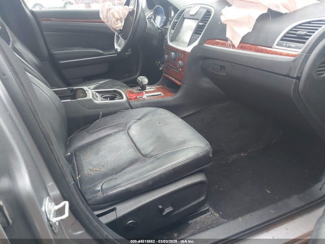 2014 Chrysler 300 მანქანა იყიდება აუქციონზე, vin: 2C3CCARG0EH229411, აუქციონის ნომერი: 44515882