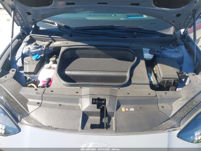 2025 HYUNDAI IONIQ 6 KMHM54AA2SA096983 Photo 9