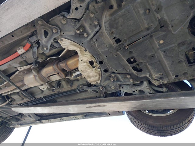 Toyota Prius V Three 2015 JTDZN3EU6FJ038955 Image 19