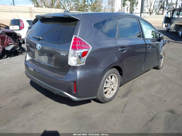 2015 TOYOTA PRIUS V JTDZN3EU6FJ038955 Photo 3