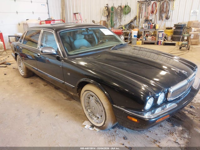 1999 JAGUAR XJ8 SAJKD6045XC876527
