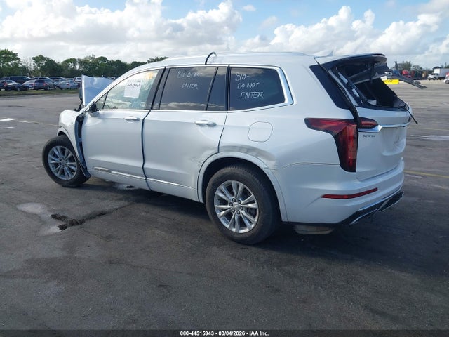 2023 CADILLAC XT6 1GYKPAR49PZ109833 Photo 2