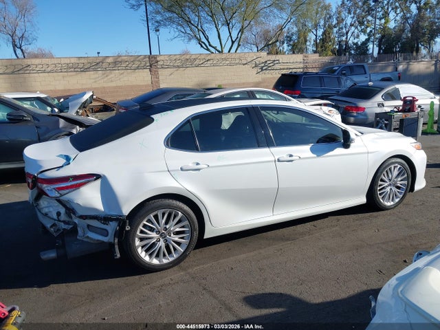 4T1BZ1HK8JU014356 Toyota Camry Xle V6