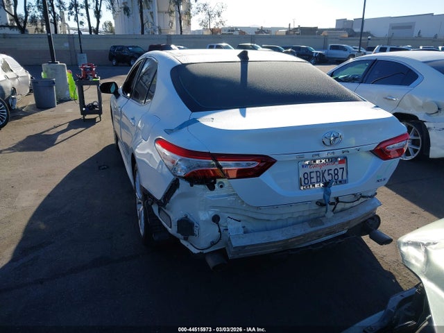 4T1BZ1HK8JU014356 Toyota Camry Xle V6