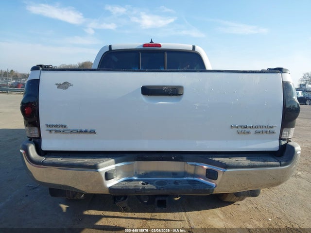 Продаж на аукціоні авто 2015 Toyota Tacoma Prerunner V6, vin: 5TFJU4GN8FX083758, номер лоту: 44515976